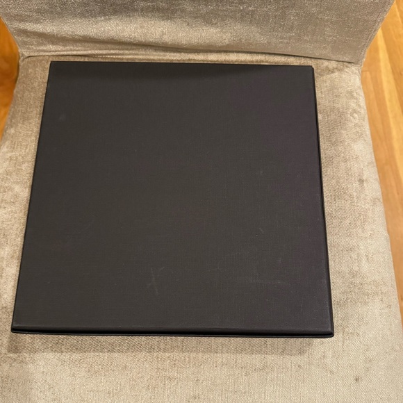 Dolce & Gabbana Flat Box - Picture 3 of 3